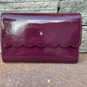 Lily Avenue Patent Kieran Wallet kate spade